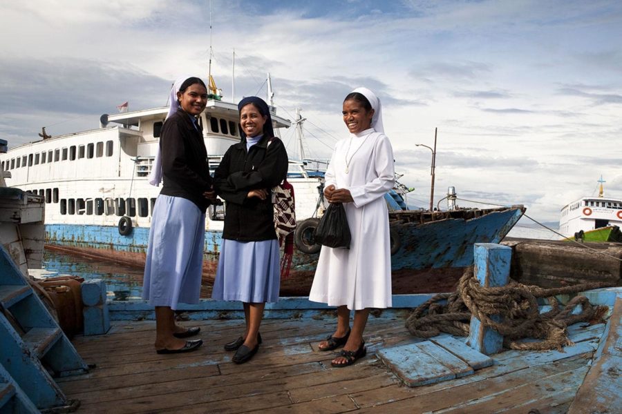 nuns on the way to Lembata